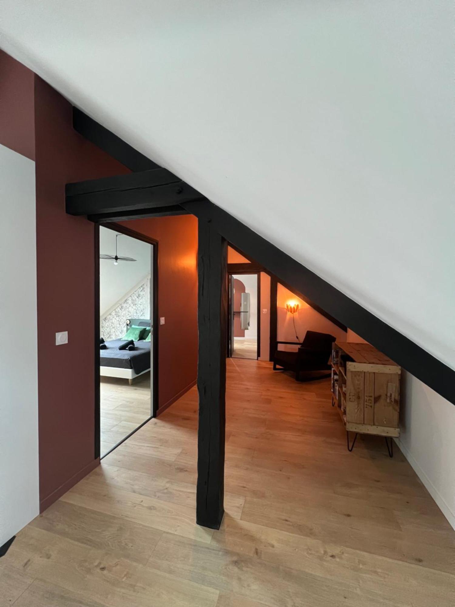 דול-דה-ברטאן Appartement Spacieux Et Lumineux Proche Du Centre Historique מראה חיצוני תמונה
